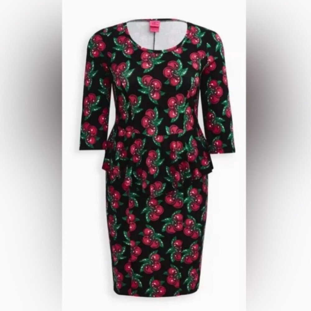 Torrid x Betsey Johnson NWT Black Cherry Print Stretch Ponte Peplum Dress size 2